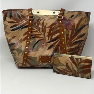 Patrizia Nash Tote and Wallet Leather